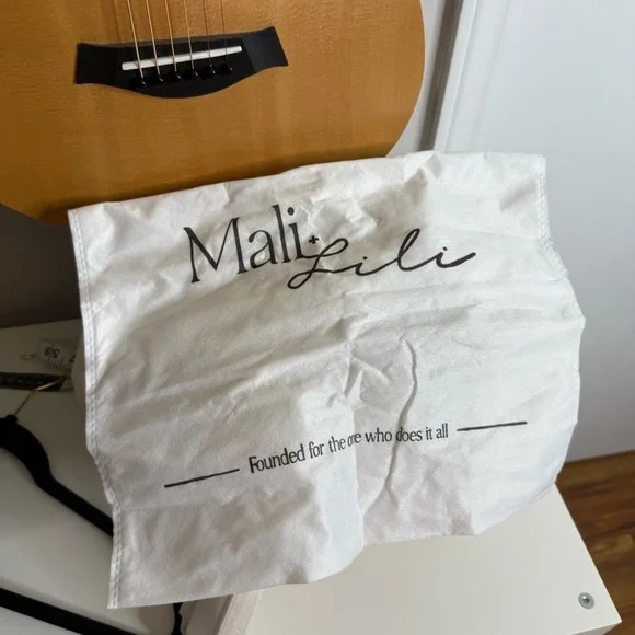 Anthropologie - Mali + Lili Nala Scrunched Faux Leather Bag Ivory Crossbody NWT - Picture 10 of 13